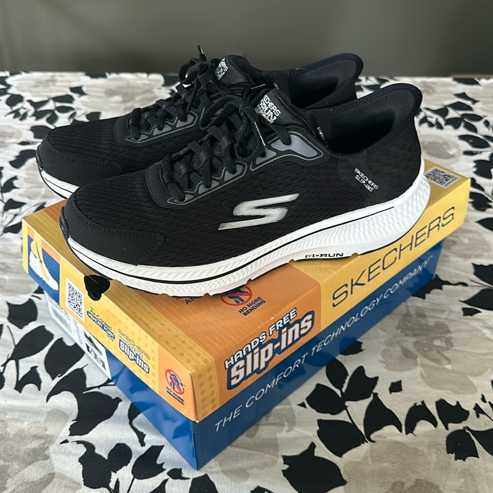 Worn Once Skechers Slip-Ins with Box